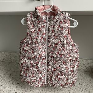 GAP little girl puffer vest